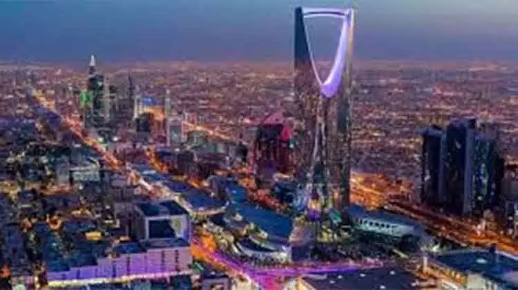 സൗദിയിൽ തൊഴിൽ കരാറുകൾക്ക് പുതിയ ഡിജിറ്റൽ പ്ലാറ്റ്ഫോം ആരംഭിച്ചു സൗദിയിൽ തൊഴിൽ കരാറുകൾക്ക് പുതിയ ഡിജിറ്റൽ പ്ലാറ്റ്ഫോം ആരംഭിച്ചു