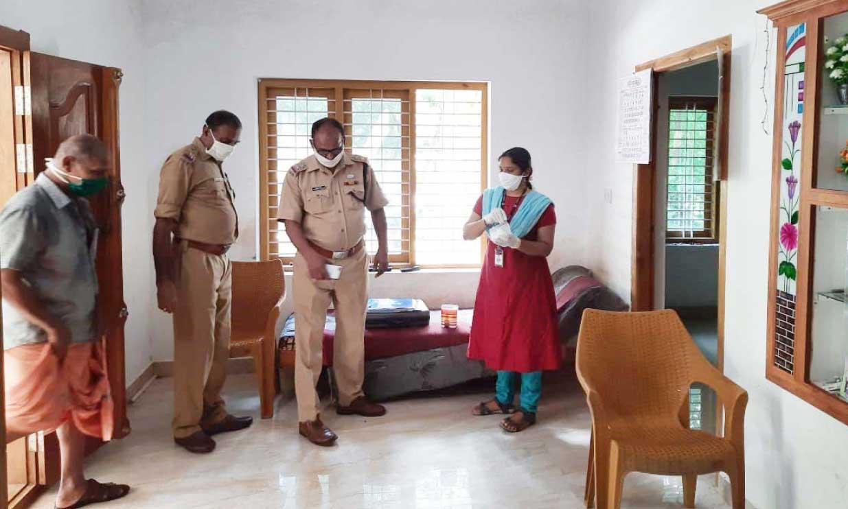 പയ്യാവൂരിലെ കൊല: കത്തി കണ്ടെടുത്തു പയ്യാവൂരിലെ കൊല: കത്തി കണ്ടെടുത്തു