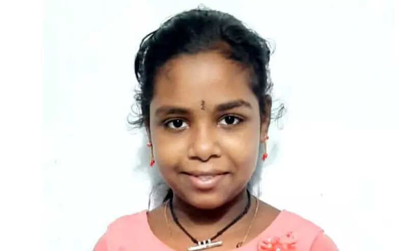 അതുല്യക്ക് ആശ്വാസമായ് മിഠായി പദ്ധതി അതുല്യക്ക് ആശ്വാസമായ് മിഠായി പദ്ധതി