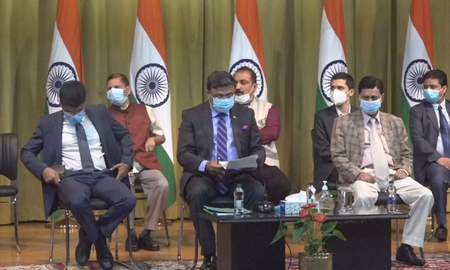 നിങ്ങളുടെ പ്രശ്​നങ്ങൾ ശ്രദ്ധയിൽപെട്ടിട്ടുണ്ട്​, പരിഹരിക്കാൻ ശ്രമിക്കും - കുവൈത്ത്​ ഇന്ത്യൻ അംബാസഡർ