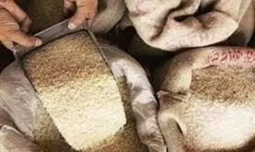 അനധികൃതമായി സൂക്ഷിച്ച റേഷനരി പിടികൂടി