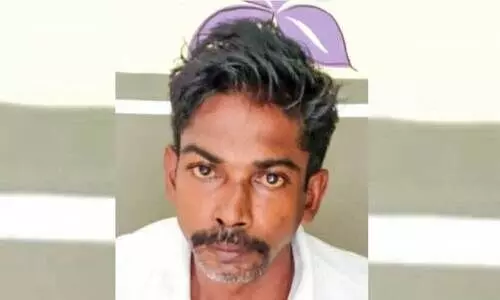 യുവാവിനെ കട്ടിങ് ബ്ലേഡുകൊണ്ട് ആക്രമിച്ചയാൾ പിടിയിൽ