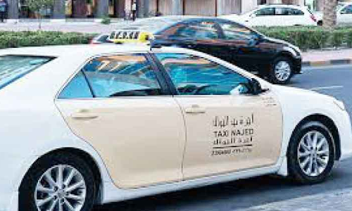 കുവൈത്തിൽ ബസ് സർവിസ് ആരംഭിച്ചതോടെ ടാക്സിക്കാർക്ക് ക്ഷീണം കുവൈത്തിൽ ബസ് സർവിസ് ആരംഭിച്ചതോടെ ടാക്സിക്കാർക്ക് ക്ഷീണം