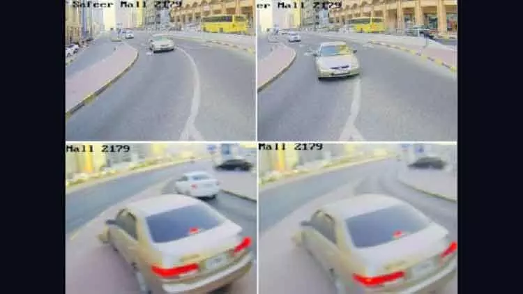 യാ​ത്ര​യി​ൽ മൊ​ബൈ​ൽ ഫോ​ൺ ഉ​പ​യോ​ഗി​ക്കു​ന്ന​വ​ർ​ക്ക്​ താ​ക്കീ​തു​മാ​യി പൊ​ലീ​സ്​