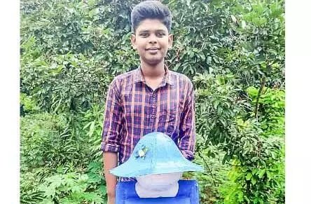 മോളേക്കുടി വീട്ടിലുണ്ട്​ ഒരു ആൻഡ്രോയിഡ്​ കുഞ്ഞപ്പൻ