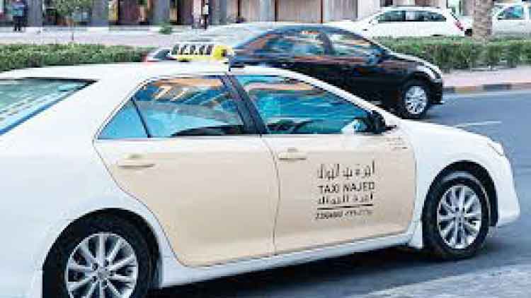 കുവൈത്തിൽ ബസ് സർവിസ് ആരംഭിച്ചതോടെ ടാക്സിക്കാർക്ക് ക്ഷീണം കുവൈത്തിൽ ബസ് സർവിസ് ആരംഭിച്ചതോടെ ടാക്സിക്കാർക്ക് ക്ഷീണം