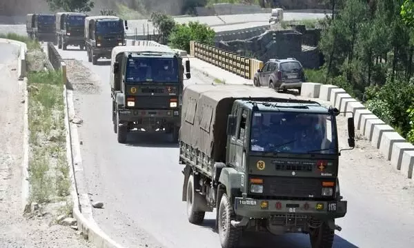 ശത്രുക്കളറിയാതെ ആയുധ നീക്കത്തിനായി ലഡാക്കിലേക്ക് പുതിയ പാത നിർമിക്കാനൊരുങ്ങി ഇന്ത്യ ശത്രുക്കളറിയാതെ ആയുധ നീക്കത്തിനായി ലഡാക്കിലേക്ക് പുതിയ പാത നിർമിക്കാനൊരുങ്ങി ഇന്ത്യ