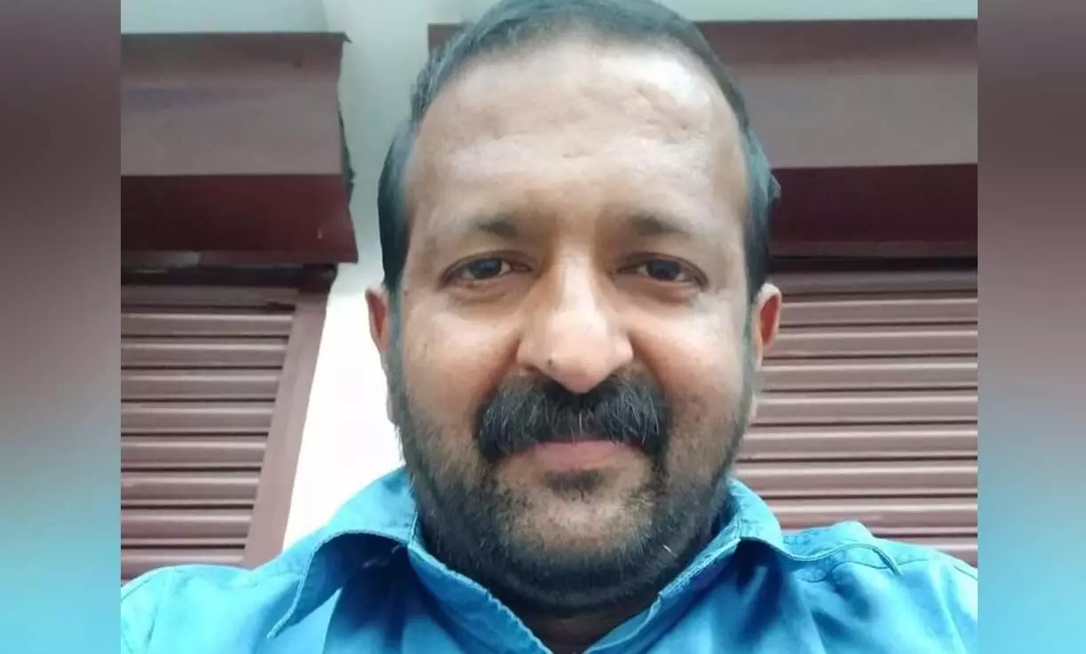 കണ്ടെയിനര്‍ ലോറിയിടിച്ച് സ്കൂട്ടര്‍ യാത്രികന്‍ മരിച്ചു