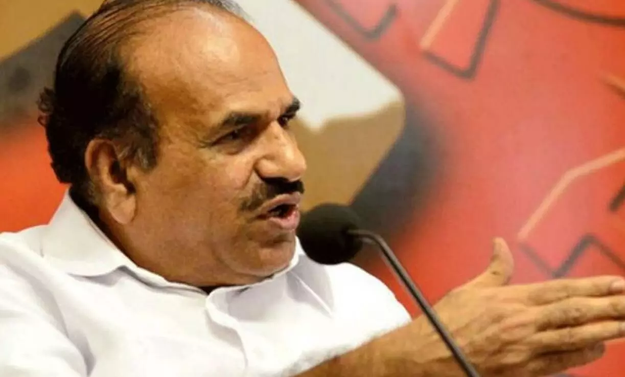 മുഖ്യമന്ത്രിയുടെ കൈകൾ ശുദ്ധം –കോടിയേരി