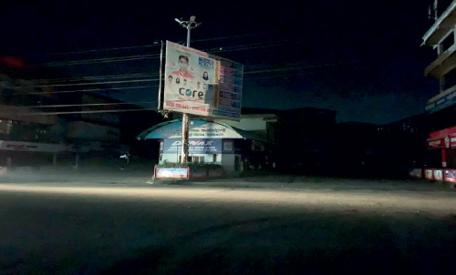 ലൈറ്റുകൾ കണ്ണടഞ്ഞു; കൊണ്ടോട്ടി നഗരം ഇരുട്ടിൽ