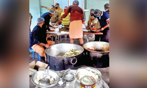 ചികിത്സ സഹായത്തിനായി ബിരിയാണി ചലഞ്ച്