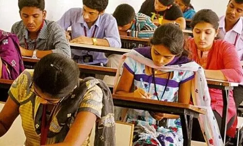 നീറ്റ്​, ജെ.ഇ.ഇ പരീക്ഷ: വിദ്യാർത്ഥികൾ കോവിഡ്​ നെഗറ്റീവ്​ സർട്ടിഫിക്കറ്റ്​ ഹാജരാക്കണം