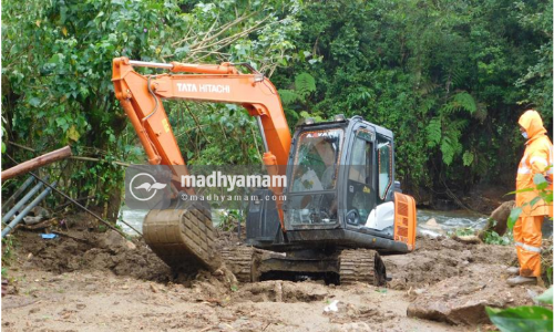 പെട്ടിമുടിയില്‍ തിരച്ചില്‍ ഊര്‍ജ്ജിതം; ഒരു ഗര്‍ഭിണിയുടേതടക്കം മൂന്ന്​ മൃതദേഹങ്ങള്‍ കൂടി കണ്ടെടുത്തു