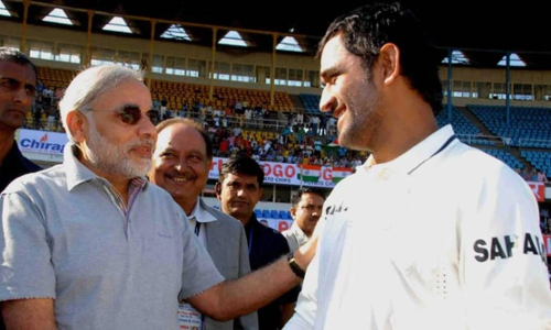 ധോണിക്ക്​ കത്തുമായി മോദി; ഇതുവരെ ചെയ്​തതിനെല്ലാം നന്ദി