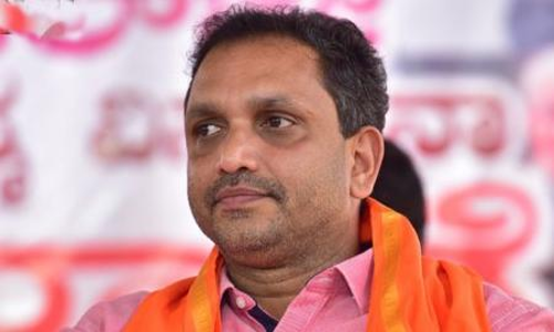 നടൻ കൃഷ്​ണകുമാറിനെ പിന്തുണച്ച്​ കെ.സുരേന്ദ്രൻ; വേട്ടയാടാന്‍ അനുവദിക്കില്ല, കൃഷ്​ണമണിപോലെ കാക്കും