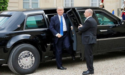 ത​െൻറ ലിമോസിനിലെ ഗുഡ്​ ഇയർ ടയർ മാറ്റുമെന്ന്​ ട്രംപ്​