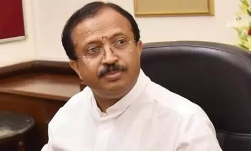 ഇടതു പ്രതിഷേധം സ്വർണക്കടത്തിൽനിന്ന് ശ്രദ്ധ മാറ്റാൻ –മന്ത്രി മുരളീധരൻ ഇടതു പ്രതിഷേധം സ്വർണക്കടത്തിൽനിന്ന് ശ്രദ്ധ മാറ്റാൻ –മന്ത്രി മുരളീധരൻ