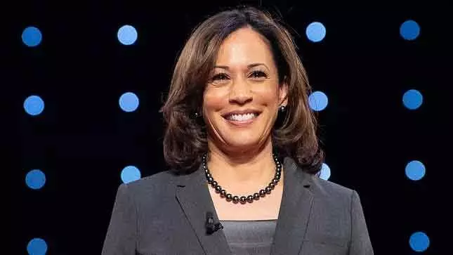 ക​മ​ല ഹാ​രി​സിനെ ഡെ​മോ​ക്രാ​റ്റി​ക് പാ​ർ​ട്ടി​ വൈ​സ് പ്ര​സി​ഡ​ന്‍റ് സ്ഥാ​നാ​ർ​ഥി​യാ​യി പ്ര​ഖ്യാ​പി​ച്ചു