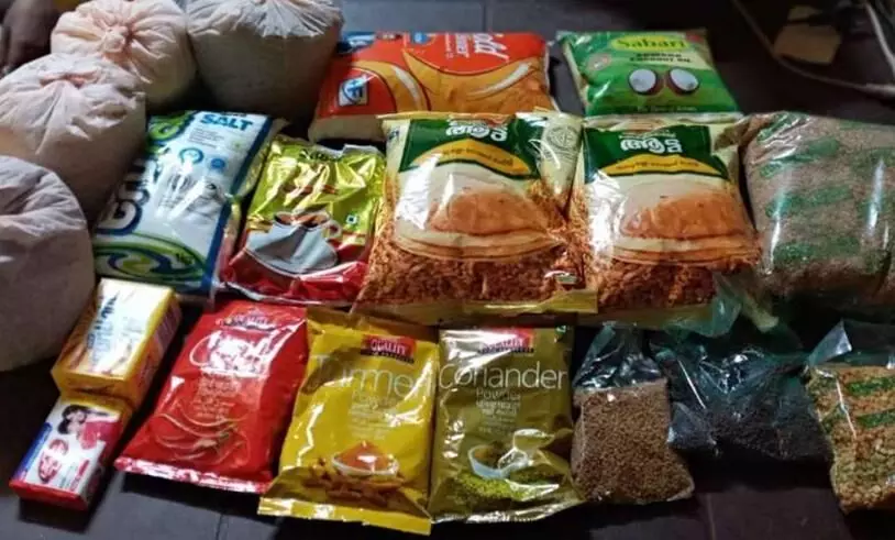 ഓണക്കിറ്റിൽ വ്യാപക തട്ടിപ്പ്; സപ്ലൈകോ ഉദ്യോഗസ്ഥർക്കും വീഴ്ച ഓണക്കിറ്റിൽ വ്യാപക തട്ടിപ്പ്; സപ്ലൈകോ ഉദ്യോഗസ്ഥർക്കും വീഴ്ച