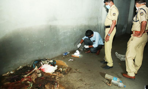 ആലുവയിൽ പണിതീരാത്ത കെട്ടിടത്തിൽ അസ്ഥികൂടം