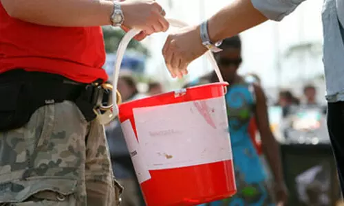 യൂ​നി​യ​ൻ നേ​താ​ക്ക​ൾ ബോ​ണ​സ് പി​രി​ക്കു​ന്ന​താ​യി ആ​രോ​പ​ണം