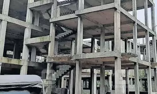 ലൈഫ് മിഷൻ ഫ്ലാറ്റ്​ നിർമാണം തൊഴുത്തു പണിയുന്നത് പോലെയെന്ന്​ ബി.ജെ.പി