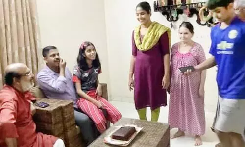 വി-കൺസോൾ വിപണിയിലേക്ക്; ലക്ഷ്യം 10 ലക്ഷം ഉപഭോക്താക്കൾ