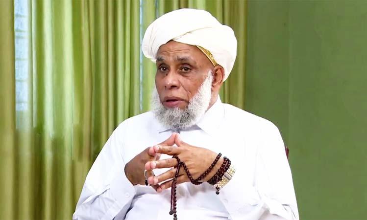 ബാലശങ്കറിന്റെ വാദം തെറ്റെന്ന് പറയുന്നവർക്ക് അത് തെളിയിക്കാനുള്ള ബാധ്യതയുണ്ട് -ജിഫ്രി തങ്ങൾ ബാലശങ്കറിന്റെ വാദം തെറ്റെന്ന് പറയുന്നവർക്ക് അത് തെളിയിക്കാനുള്ള ബാധ്യതയുണ്ട് -ജിഫ്രി തങ്ങൾ