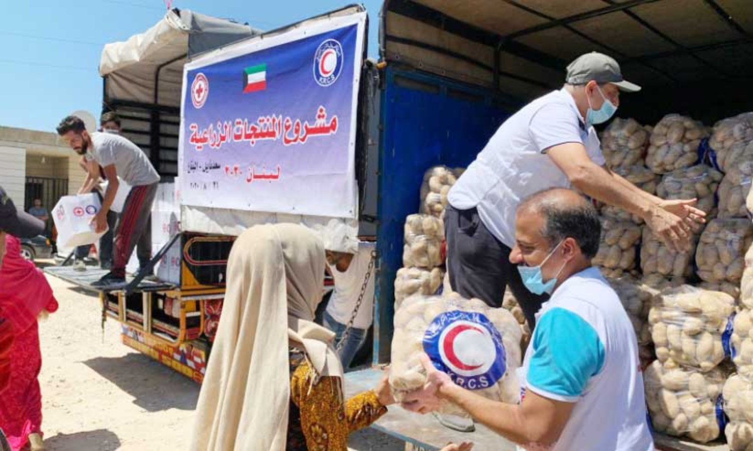 350 സിറിയൻ അഭയാർഥികൾക്ക്​ കുവൈത്ത്​ മരുന്നും ഭക്ഷണവുമെത്തിച്ചു