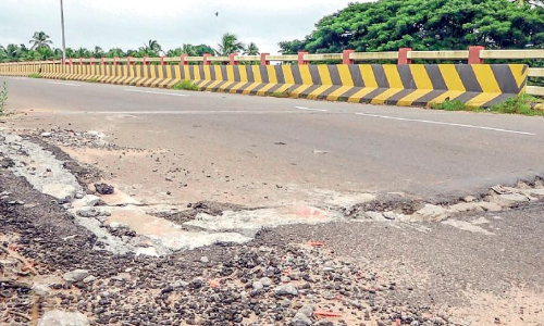 പള്ളപ്രം പാലം മറ്റൊരു പാലാരിവട്ടമാവുമോ?