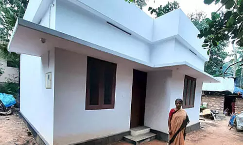 സ്വ​പ്നം സ​ഫ​ല​മാ​യി; ഉ​ഷ​ക്ക് പു​തി​യ വീ​ട്