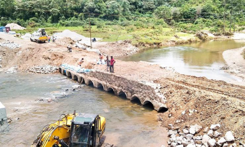 പെരിയവെരയിലേത്​ അഞ്ചാം താൽക്കാലിക പാലം;കോടികൾ നഷ്​ടം