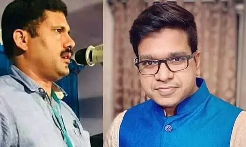 നിഷ്​പക്ഷ​നല്ല, ഒറിജിനൽ സംഘി നിരീക്ഷകൻ - ശ്രീജിത്ത്​ പണിക്കർക്കെതിരെ റിജിൽ മാക്കുറ്റി