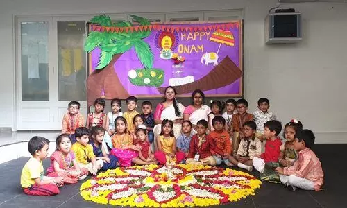 ഒാൺലൈൻ സ്​കൂൾ ഒാണാവധിയിലേക്ക്​