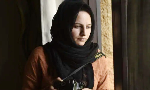 യു.എ.പി.എ ചുമത്തിയ കശ്​മീരി ഫോ​േട്ടാഗ്രാഫർ ​മസ്രത് സഹ്റക്ക് പീറ്റർ മാക്ലർ പുരസ്കാരം