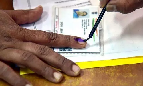 ഉപതെരഞ്ഞെടുപ്പ്​ ഒഴിവാക്കാൻ നീക്കം