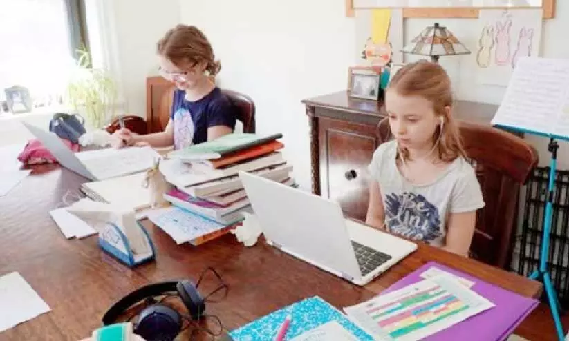 ഇൻറർനെറ്റ് ഉപയോഗം: കുട്ടികളുടെ സംരക്ഷണം ലക്ഷ്യമാക്കി അബൂദബി ചൈൽഡ്ഹുഡ് അതോറിറ്റി ഇൻറർനെറ്റ് ഉപയോഗം: കുട്ടികളുടെ സംരക്ഷണം ലക്ഷ്യമാക്കി അബൂദബി ചൈൽഡ്ഹുഡ് അതോറിറ്റി