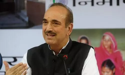 കശ്​മീരി​െൻറ സംസ്ഥാനപദവി; കേന്ദ്രം നിരസിക്കില്ലെന്ന ആത്മവിശ്വാസത്തിൽ – ആസാദ്​