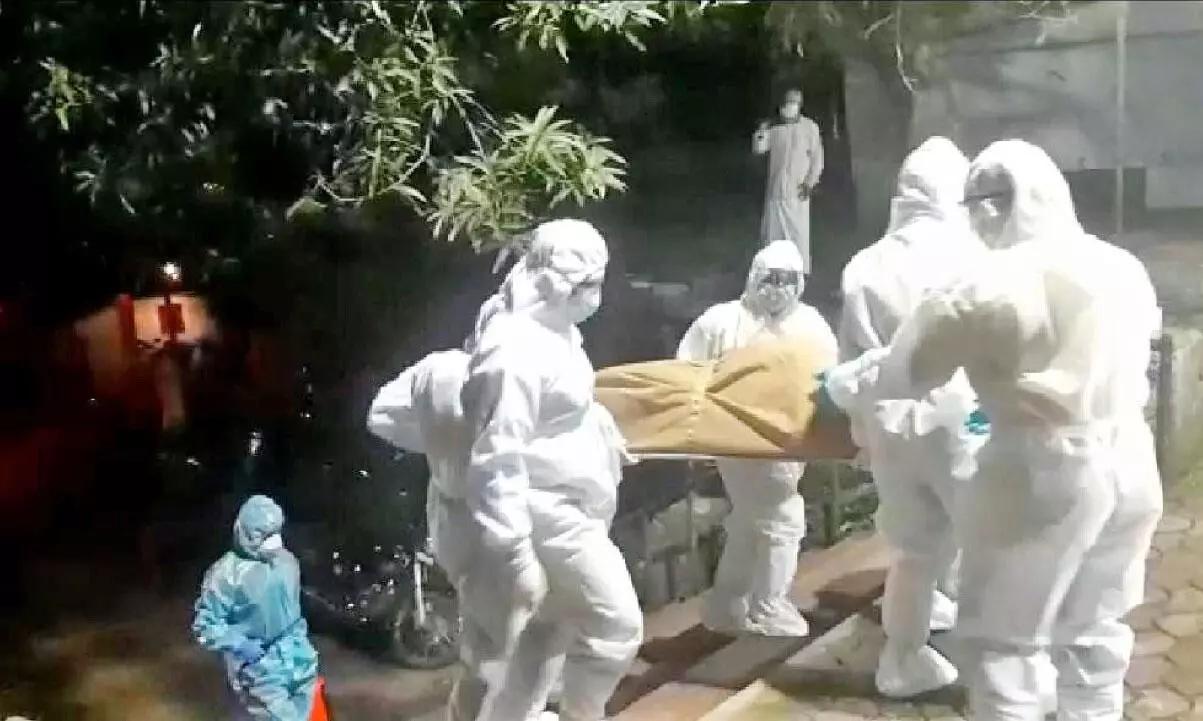 കോവിഡ് കവര്‍ന്നത് നിശ്ശബ്​ദ സേവകനെ