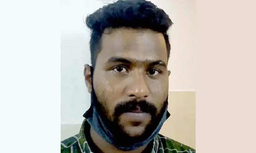 വഴിയിൽ വീണയാളുടെ സ്വര്‍ണം കവര്‍ച്ച: ഒരാള്‍കൂടി പിടിയില്‍