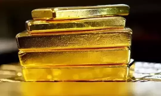 നെടുമ്പാശ്ശേരിയിൽ വീണ്ടും സ്വർണ വേട്ട