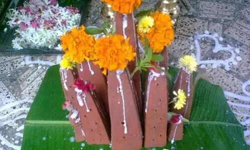 ആരാണ് ഈ തൃക്കാക്കരപ്പൻ? ആരാണ് ഈ തൃക്കാക്കരപ്പൻ?