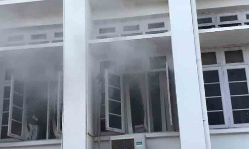 രേഖകളെല്ലാം സുരക്ഷിതം, തീ പിടിച്ചത് ഗസ്റ്റ് ഹൗസ് റൂം ബുക്കിംഗിന്റെ ഫയലുകളെന്ന് അഡീഷണൽ സെക്രട്ടറി