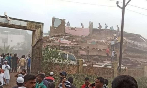 മഹാരാഷ്ട്രയില്‍ ബഹുനില കെട്ടിടം തകര്‍ന്ന് മരിച്ചവരുടെ എണ്ണം 13 ആയി