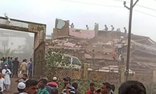 മഹാരാഷ്ട്രയില്‍ ബഹുനില കെട്ടിടം തകര്‍ന്ന് മരിച്ചവരുടെ എണ്ണം 13 ആയി