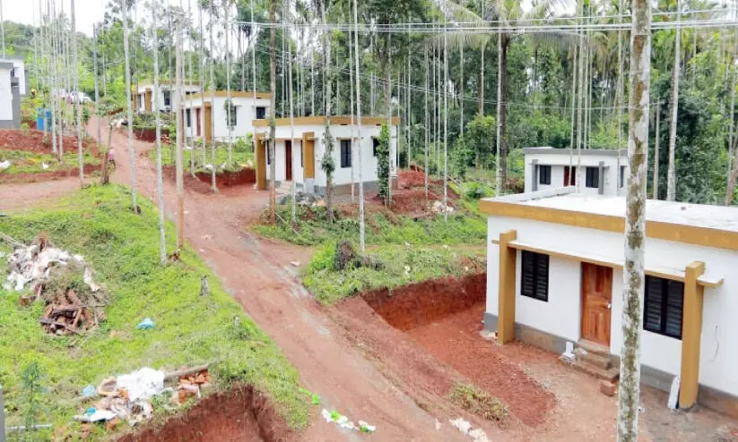 പാളക്കൊല്ലി ഭവനപദ്ധതി പൂര്‍ത്തിയായി ; എ.കെ. ബാലന്‍ ഉദ്ഘാടനം ചെയ്യും