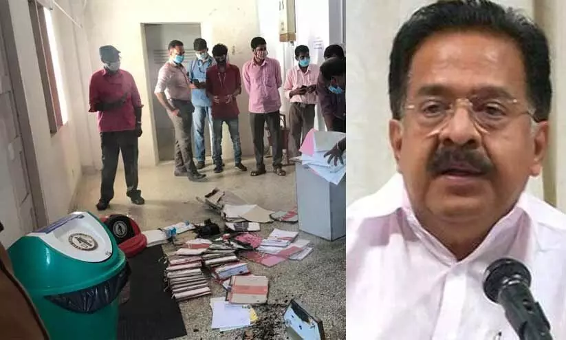 തീപിടിത്തം സ്വര്‍ണക്കടത്തിലെ തെളിവ് നശിപ്പിക്കാനുള്ള ശ്രമം -ചെന്നിത്തല