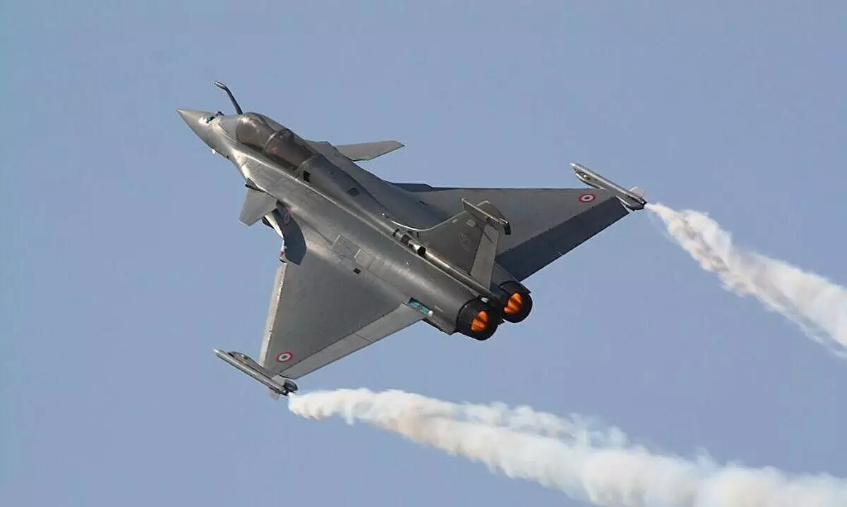 മോദി വീണ്ടും കബളിപ്പിക്കപ്പെട്ടുവൊ? റഫാലിനെ ആർക്കും വേണ്ടെന്ന് റിപ്പോർട്ടുകൾ മോദി വീണ്ടും കബളിപ്പിക്കപ്പെട്ടുവൊ? റഫാലിനെ ആർക്കും വേണ്ടെന്ന് റിപ്പോർട്ടുകൾ