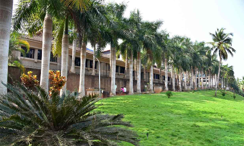 മികച്ച ആശുപത്രികളുടെ നാബ്​ പട്ടികയില്‍ മലബാര്‍ കാന്‍സര്‍ സെൻററും