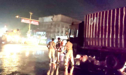 അരൂരിൽ കൂട്ടിയിടി; നാല്​ ലോറികൾ അപകടത്തിൽ